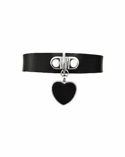 Hot Sale ✨ Heart Dangle Choker Necklace 👍